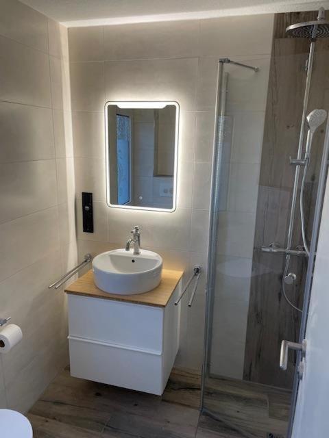 !!!Neu!!! Bungalow Juist In Norddeich 150 M Vom Strand ภายนอก รูปภาพ